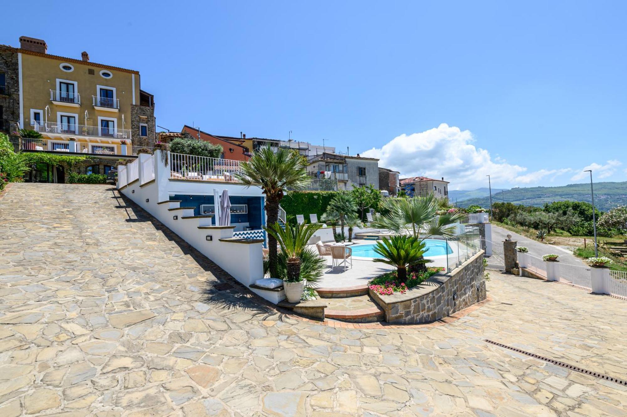Готель Palazzo Gargano Prignano Cilento Екстер'єр фото
