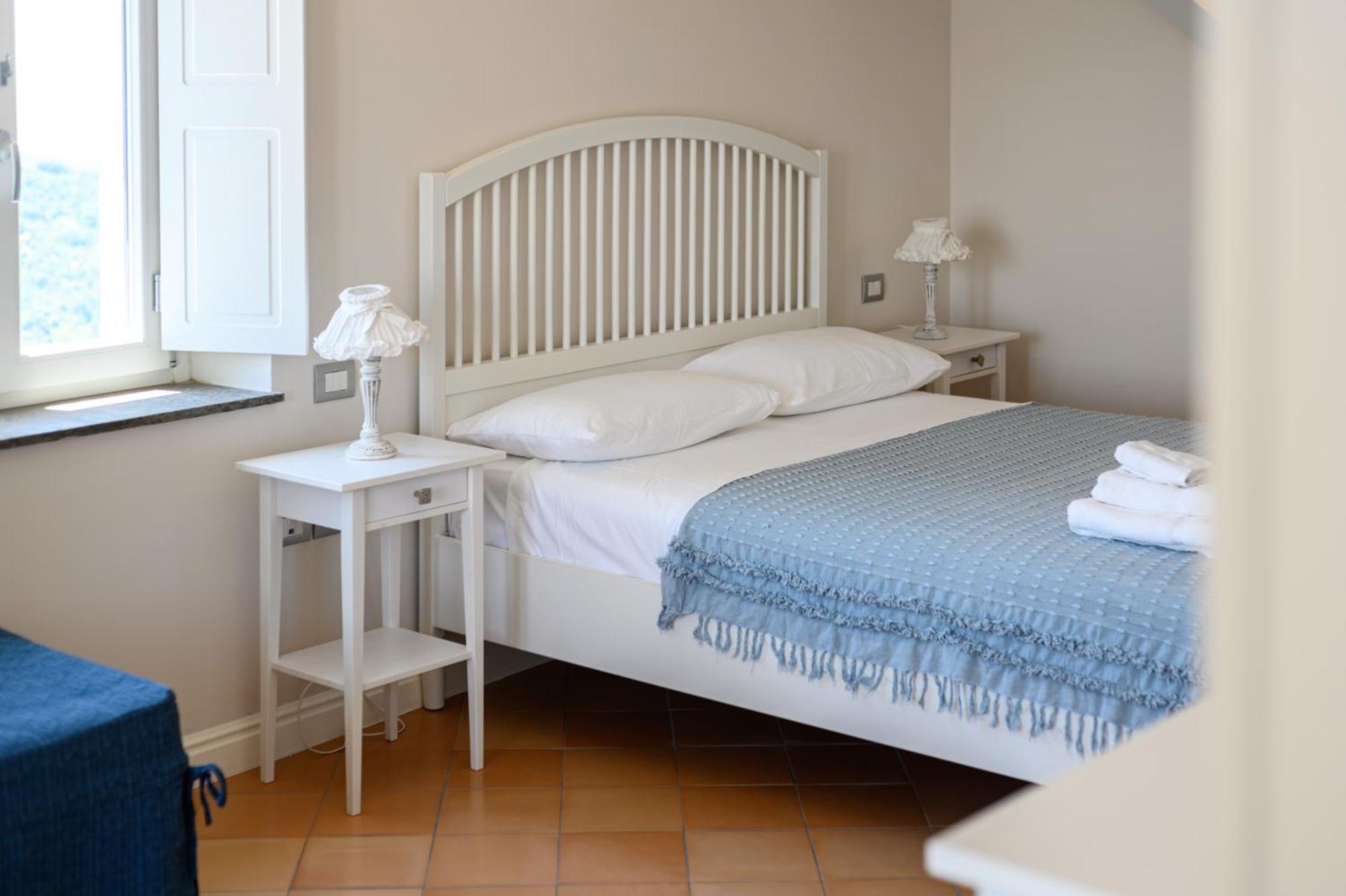 Готель Palazzo Gargano Prignano Cilento Екстер'єр фото