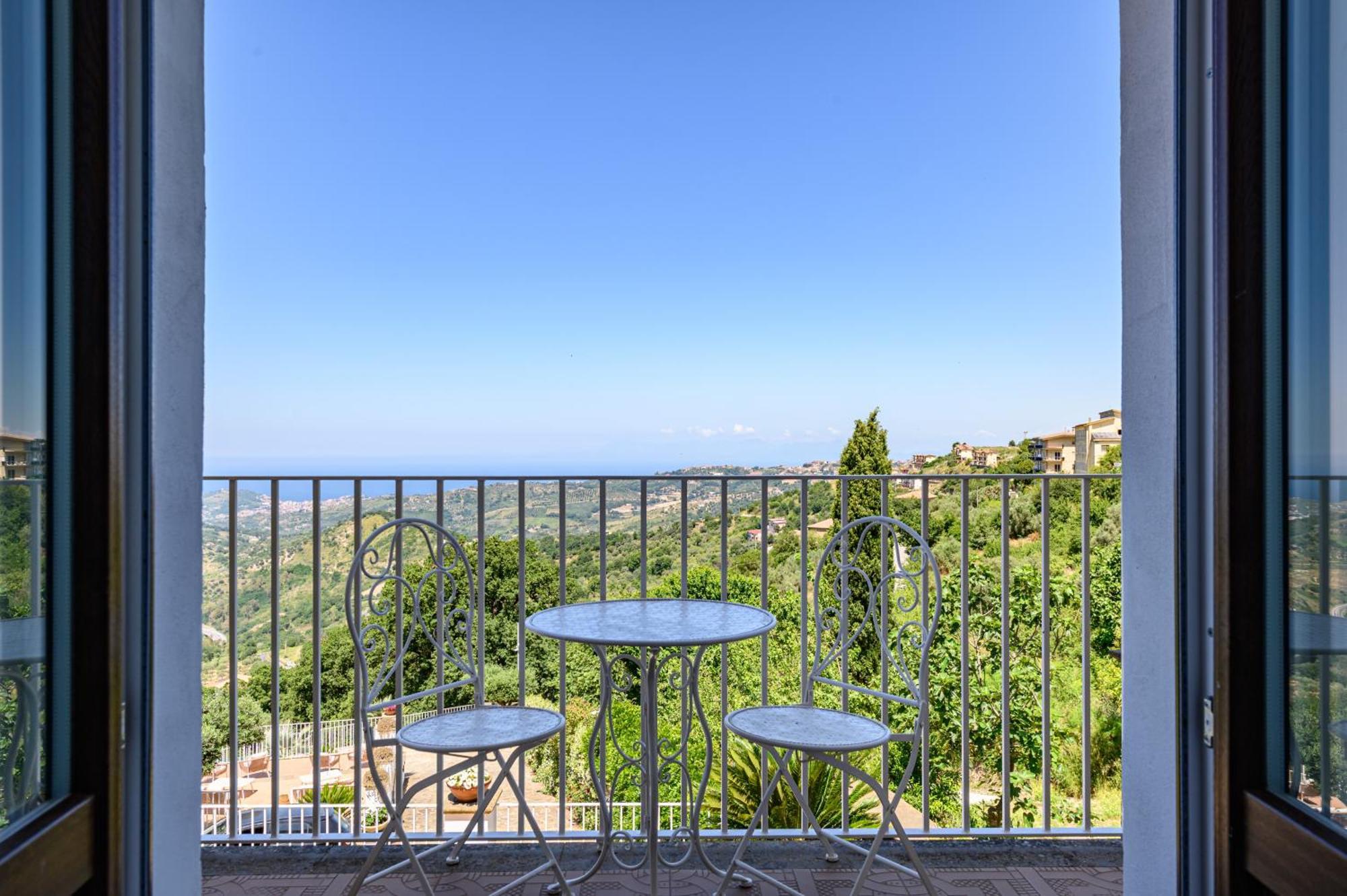 Готель Palazzo Gargano Prignano Cilento Екстер'єр фото