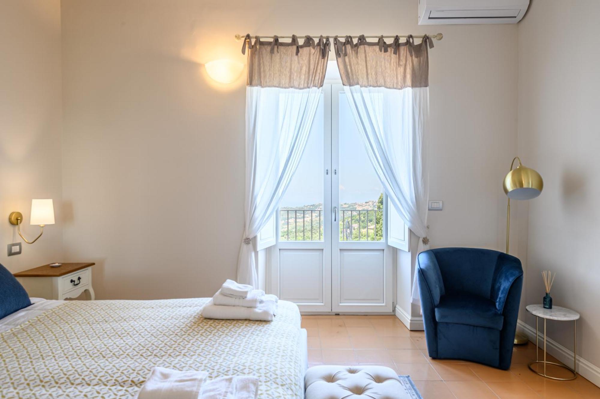 Готель Palazzo Gargano Prignano Cilento Екстер'єр фото
